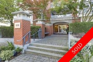 Vancouver West Condo for sale: Kitsilano 1 Bedroom + den and flex space 728 sq.ft. (Listed 2018-10-08)